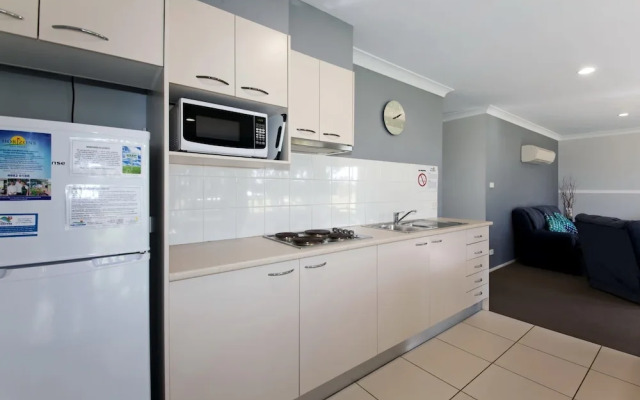 Condo 108 @ Horizons Resort & Golf, stunning course + lake Views