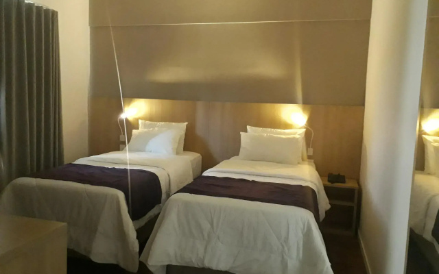 Legacy Hotel