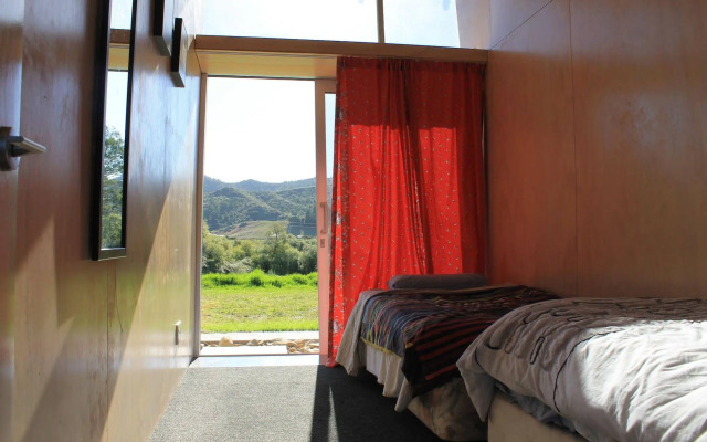 Hakarimata Lodge - Riverside Sanctuary