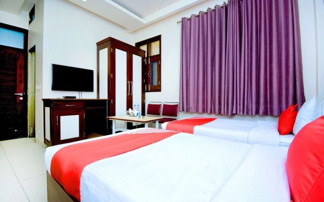 Oyo 8361 Leela Residency