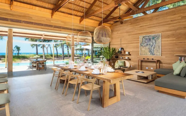 LOS CORALES VILLAS and SUITES