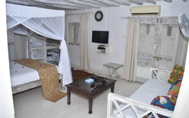 The Villa Luxury Suites Hotel