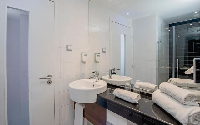Holiday Inn Express Lisbon - Alfragide by IHG