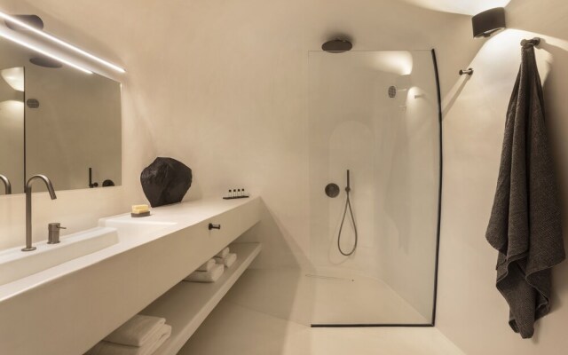 Bluedome Cavehouses by Otium Villas