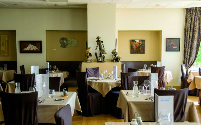 Hôtel Vacances Bleues Villa Caroline