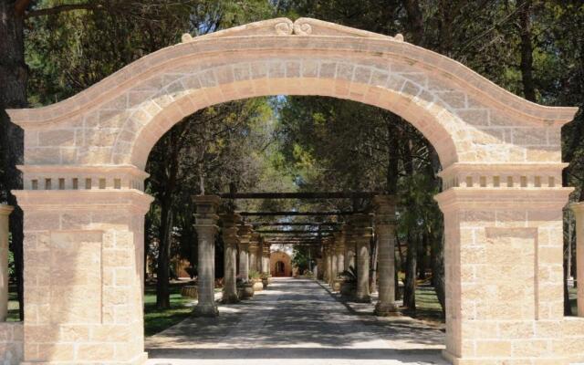 Antica Masseria Martuccio Hotel
