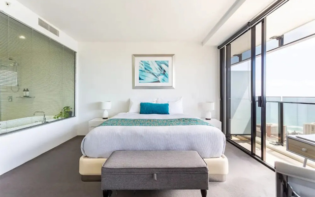 Sealuxe Suites - Central Surfers Paradise – Guest Rooms – Gold Coast