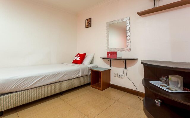 Hotel Chinatown 2 by ZEN Rooms