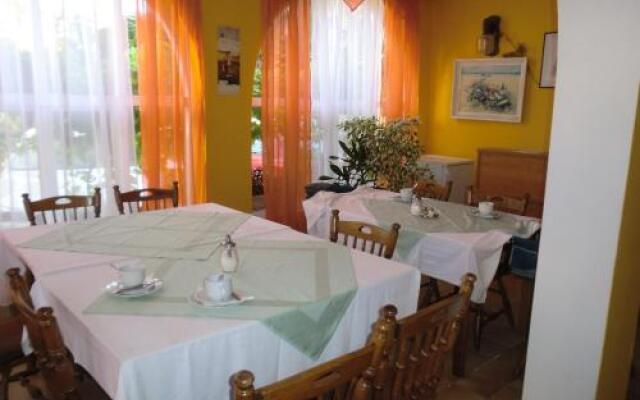 Guest House Sandra