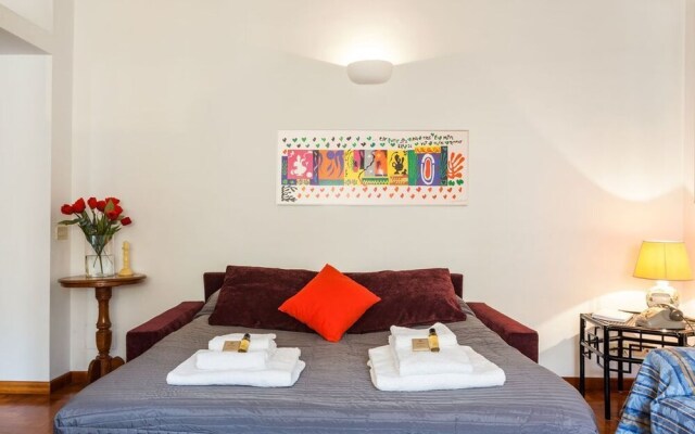 Rome as you feel - Teatro Pace Apartment