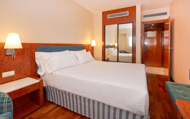 NH Barcelona Entenza