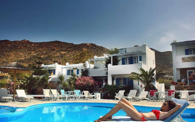 Island House Hotel