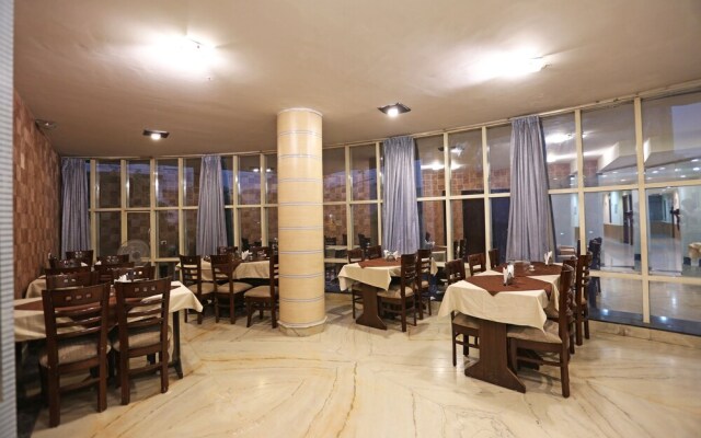 Oyo 8876 Hotel Sarthi