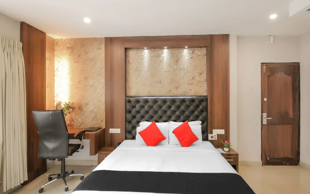Capital O 18430 The Dawn Hotel