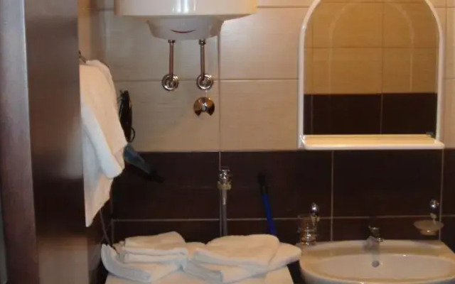 Apartments Tipon