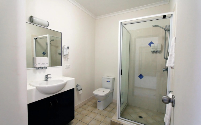 Coffee House Apartment Motel