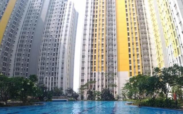 Springlake Apartment Summarecon by Veeroom