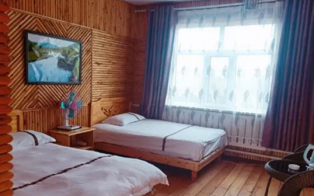 Ergun Shiwei Linjiang Sophia Family Tour Homestay