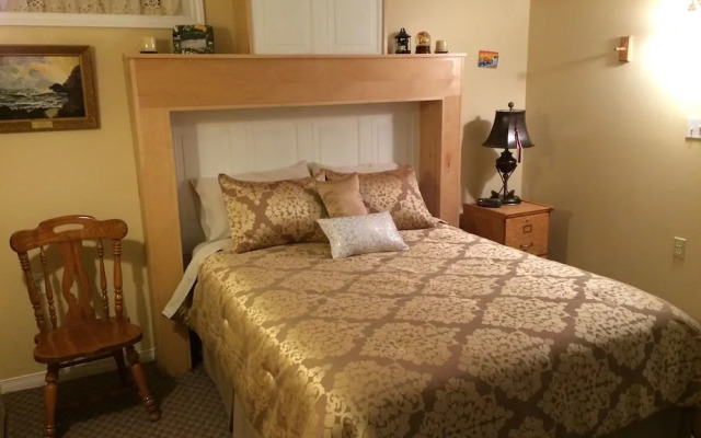 The Peak Sunset Bed & Breakfast