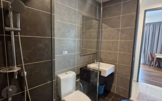 H&W Sunway Onsen Suite S-15-12 near Lost World of Tambun Ipoh – Bathroom – Ipoh