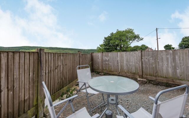 3 Tyn Y Mynydd