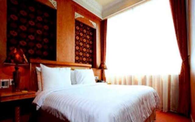 Amos Cozy Hotel & Convention Hall