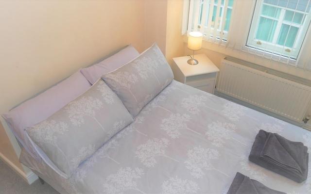 New Sleek 1Bd Flat Super Central Liverpool City