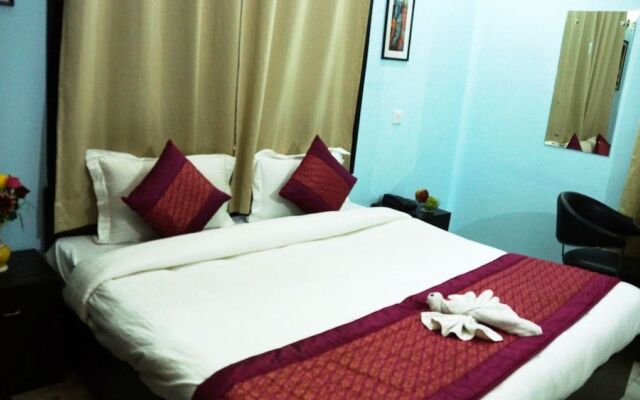 Maxfort Service Apartment
