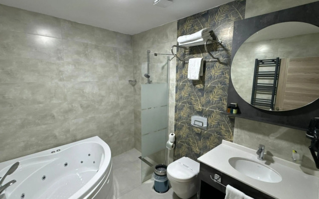 Korkmaz Otel