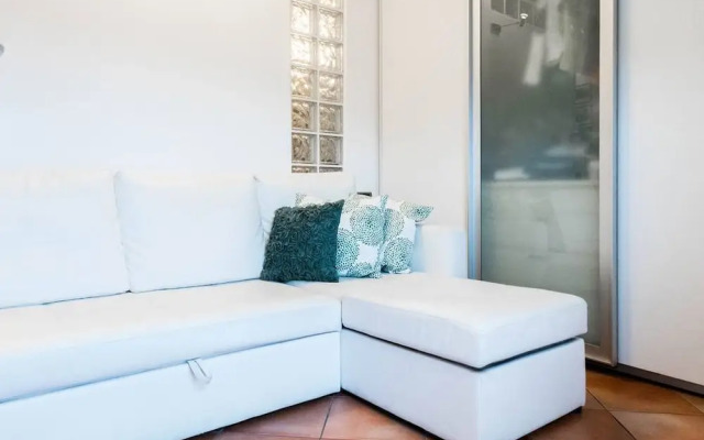 Altido Navigli by Night