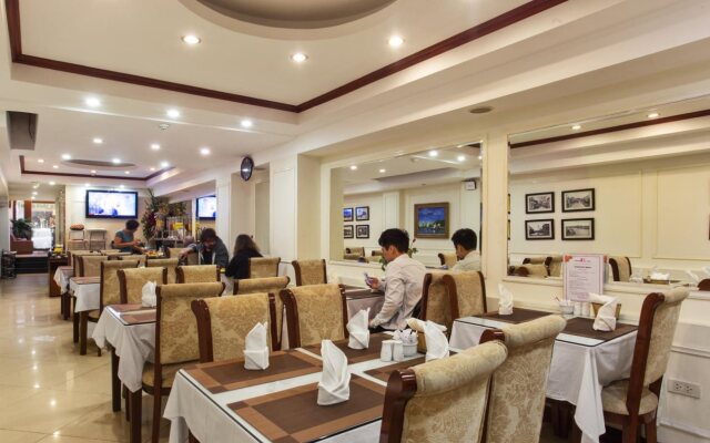 Golden Lotus Legend Hotel