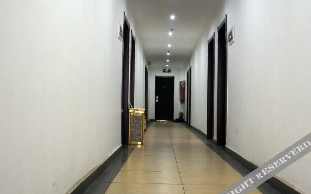 Yikalian Business Hotel