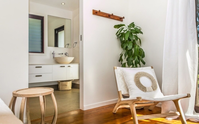 Myocum House - spacious hinterland farmhouse