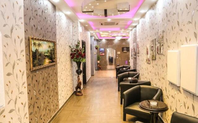 7Boys Hotel