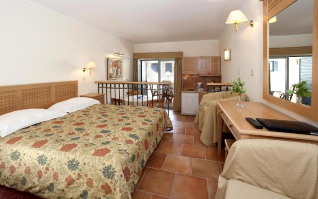 Studio Apartments Laguna Bellevue