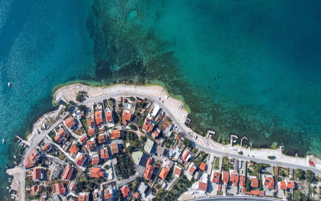 Beach Apartment Alenka Green