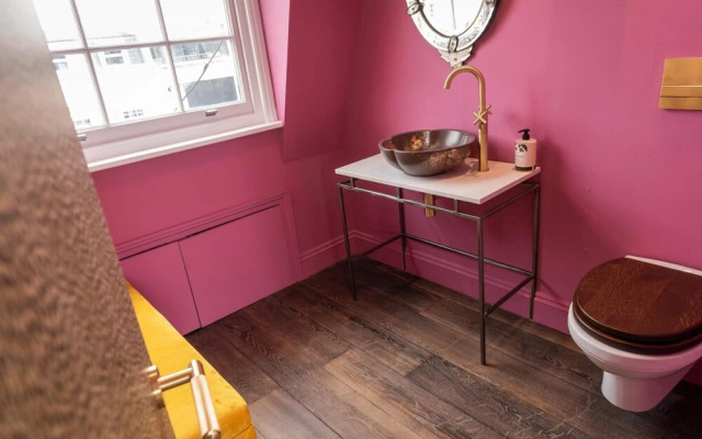 Lavish Townhouse With Garden - Primrose Hill