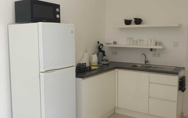 B&B Curacao nv
