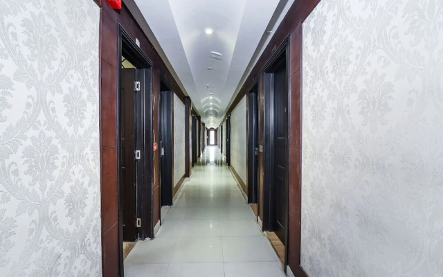 Damore Hotels And Resorts