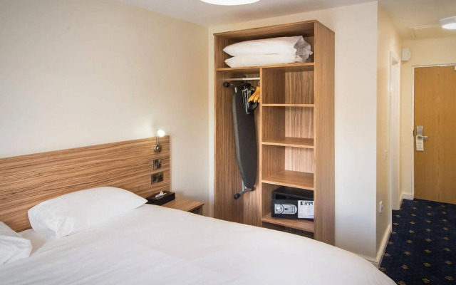 The Sharnbrook Hotel