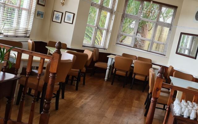 Carbeile Inn