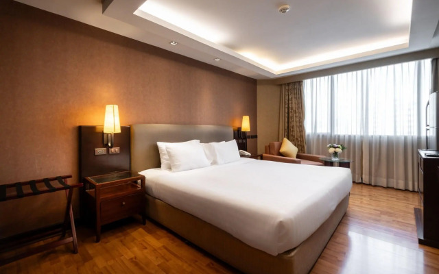 Rembrandt Hotel & Residences