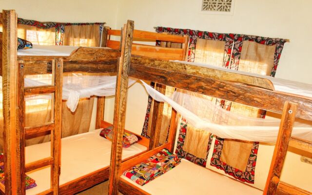 Mountain bikes house and Eco bungalow - Hostel