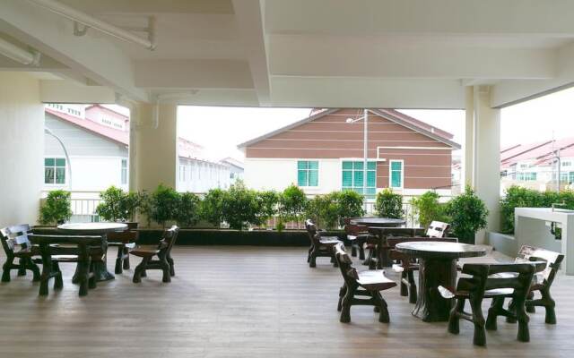 GreyWalls Scandinavian House by Sanguine