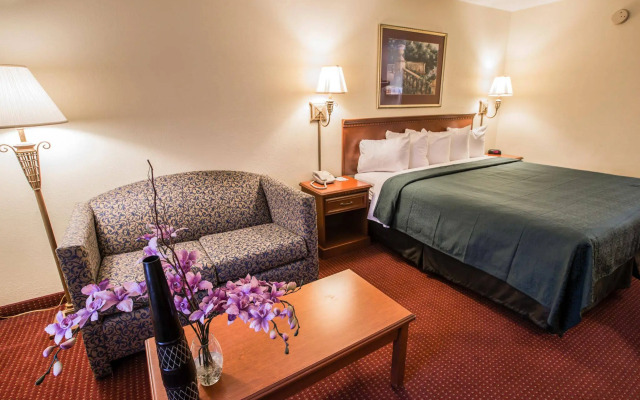 Baymont by Wyndham Wilmington
