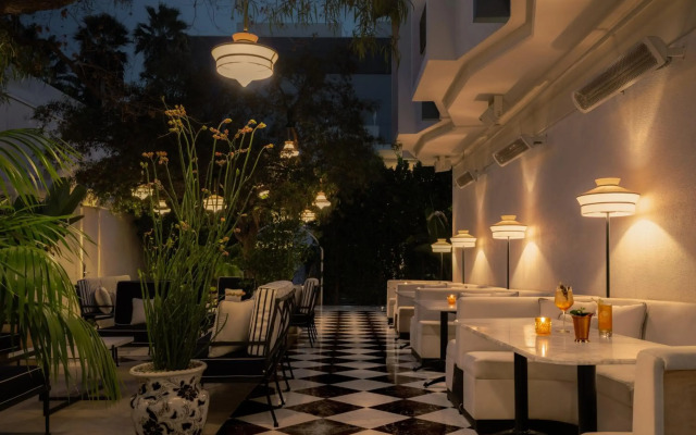 Short Stories Hotel