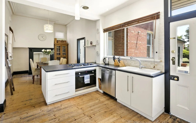 Windermere Fitzroy - Rejuvenate Stays