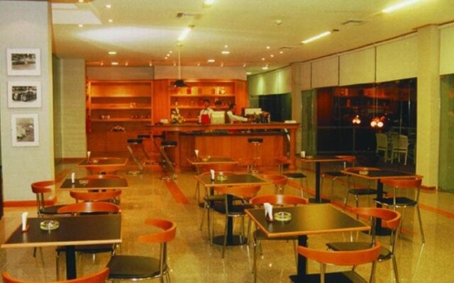 Hotel Dr. Cesar C. Carman