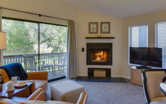 The Inn at Cobbler's Walk Mendocino