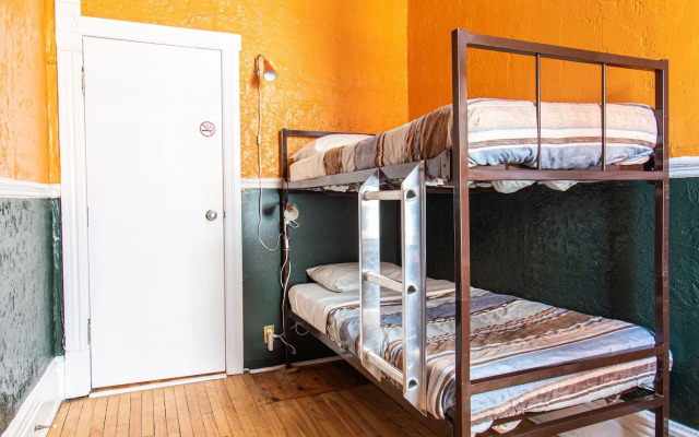 Auberge du Plateau - Hostel